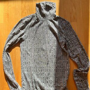 minimum, lightweight grey turtleneck, size small,